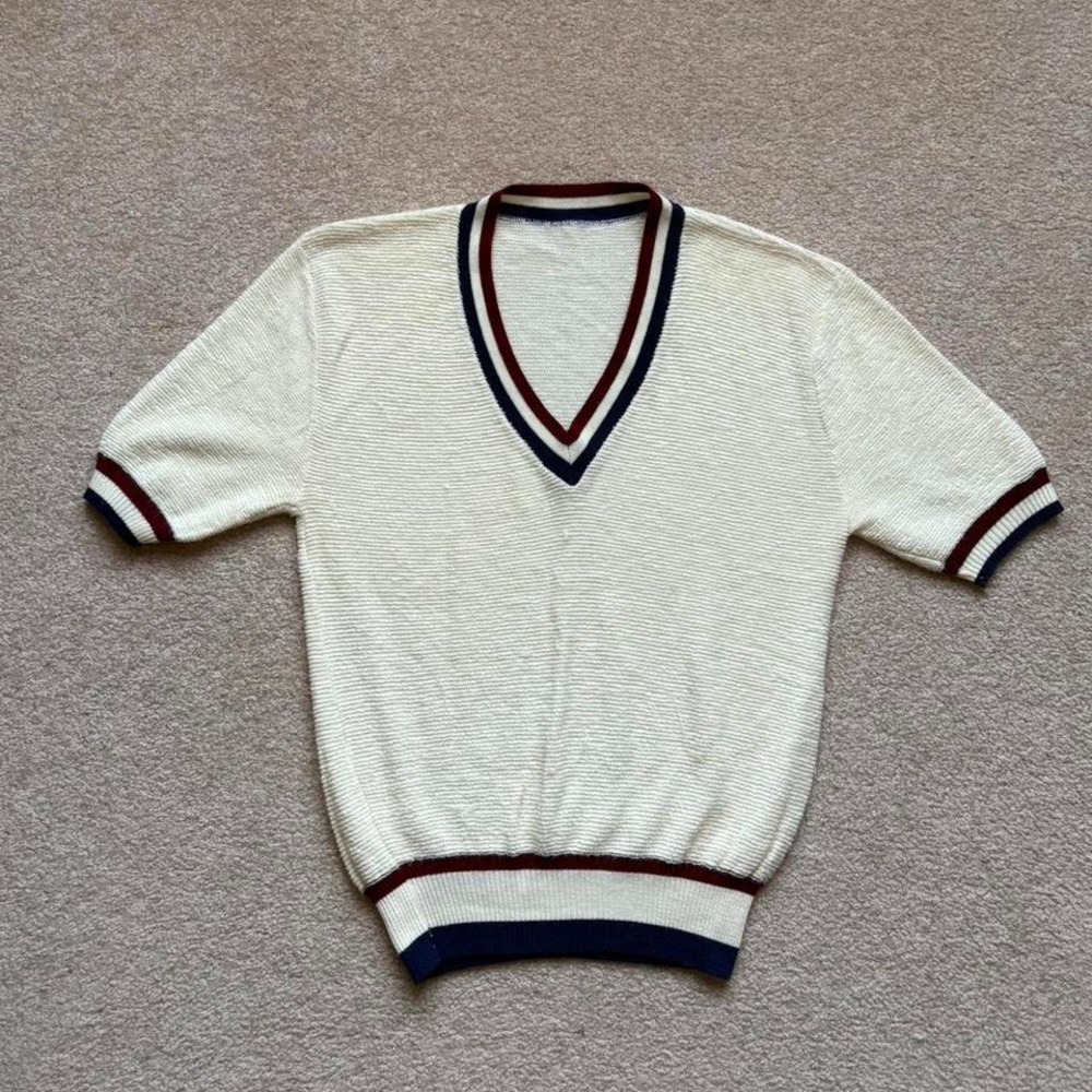 Vintage 1950s/1960s Cream Two Tone Short Sleeve V-Neck Knit‎ Sweater Small